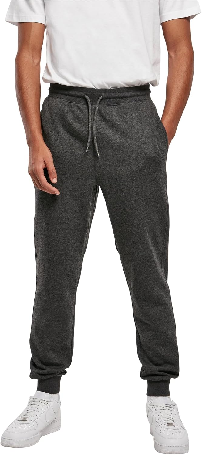 URBAN CLASSICS Pantalón Chandal Básicos, Pantalones Deportivos Hombres Joggers, Ajuste Normal, Puños Elásticos, Distintos Colores, Tallas XS - 5Xl
